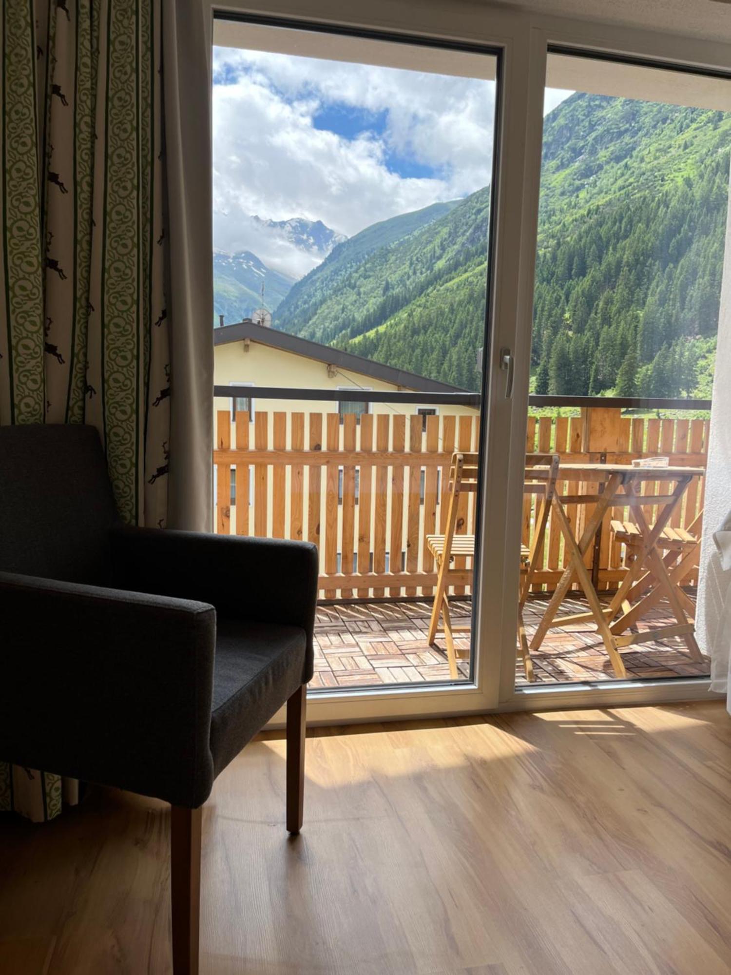 Pension Anna St. Leonhard im Pitztal Exterior foto
