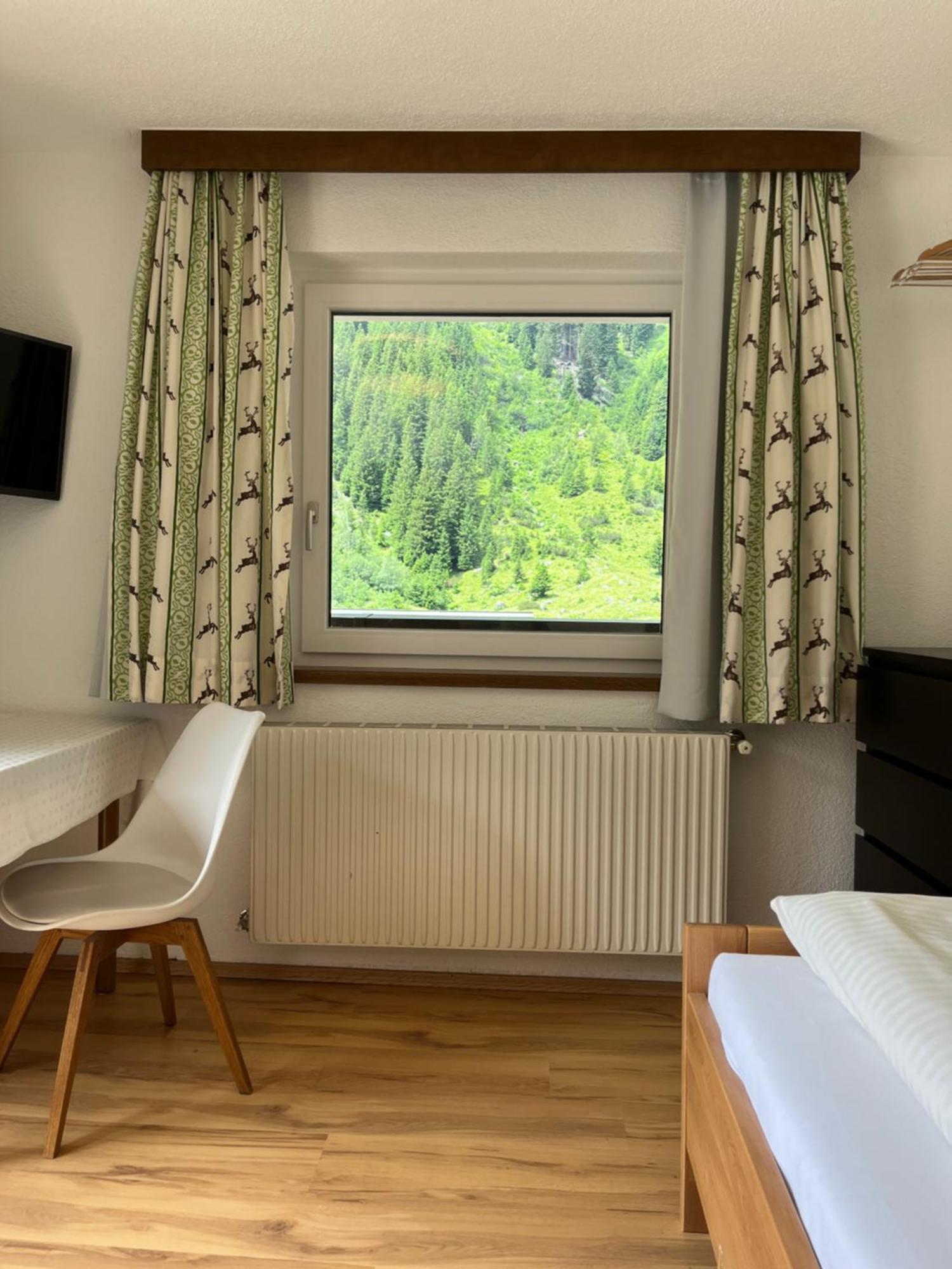 Pension Anna St. Leonhard im Pitztal Exterior foto